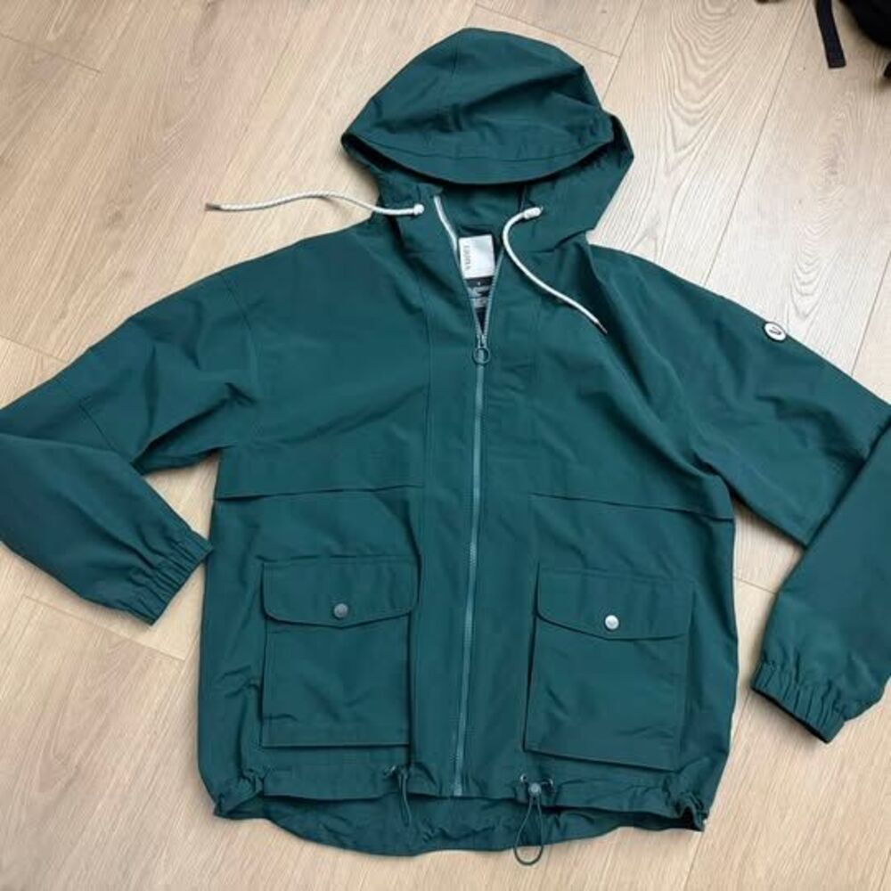 Vuori Elijo Hooded Water-Resistant Jacket Womens size medium dark green